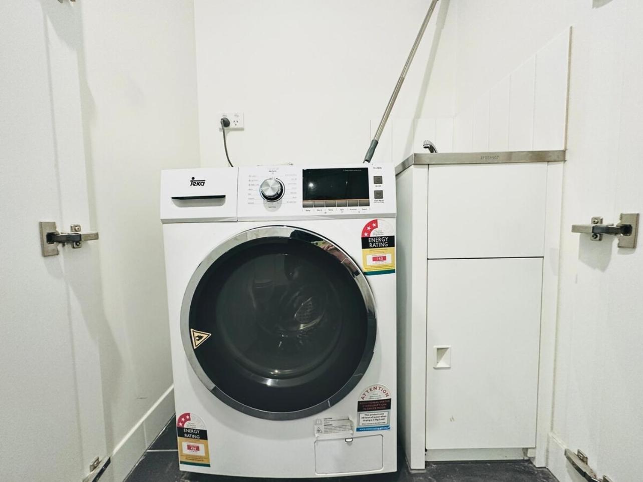 Bourke 2br1ba Close To Chinatown Centre * Melbourne