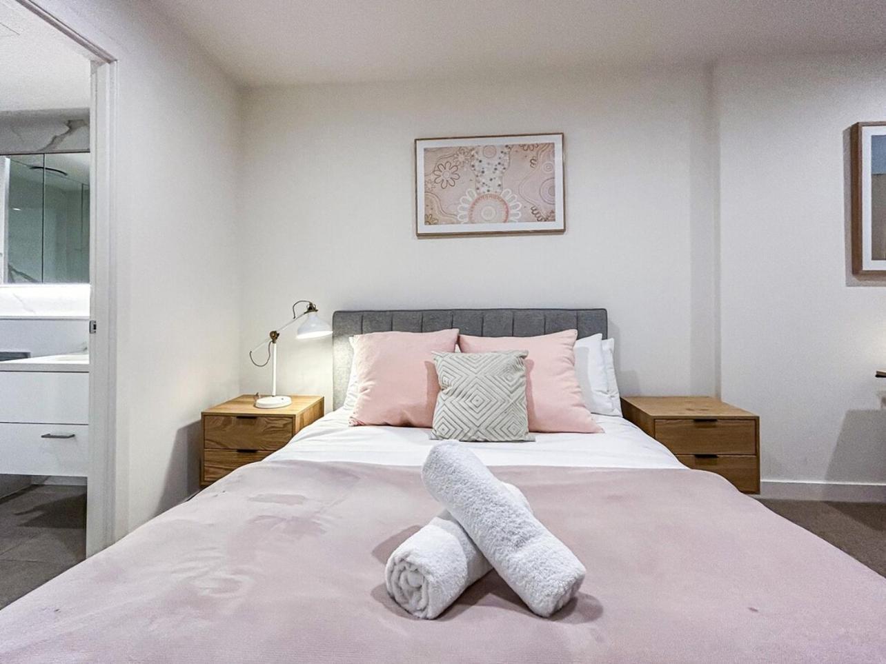 Close To Mel Uni 2br2ba Parking Balconywifigym * Melbourne