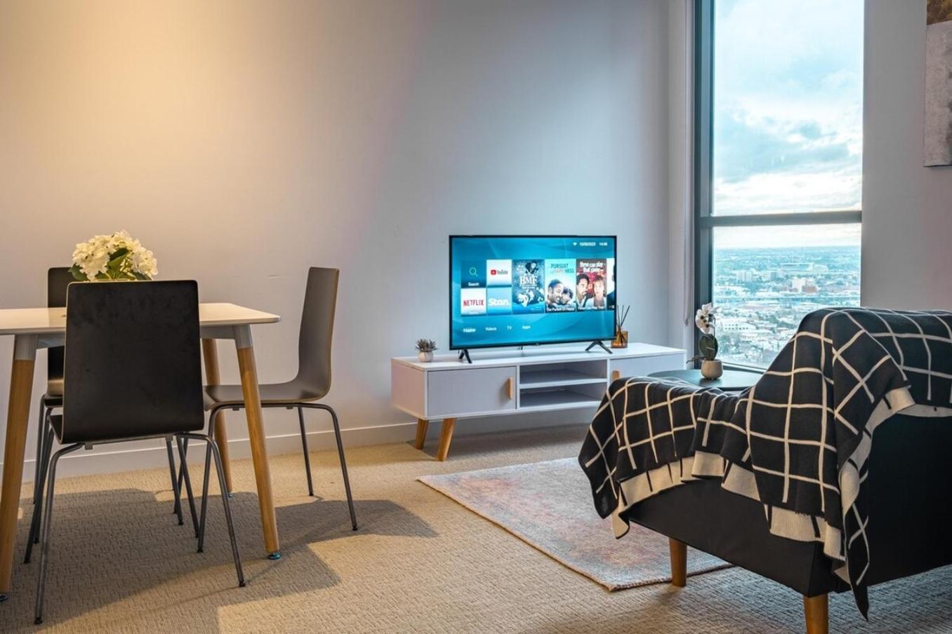 Apartment Elegant 1br1ba In High Level Wifibalcony