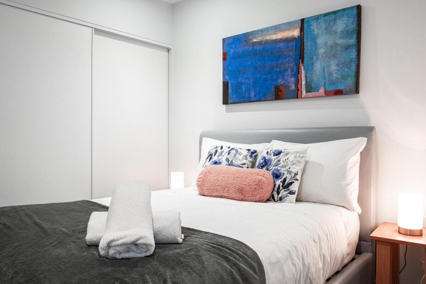 Elegant 1br1ba In High Level Wifibalcony *