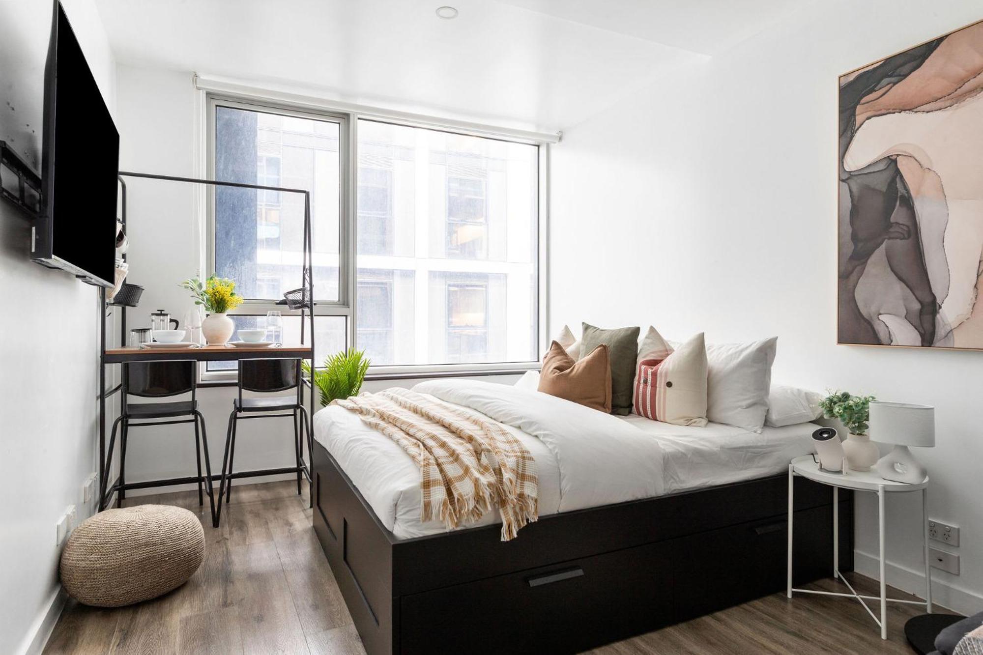 A Cozy Next To Queen Victoria Market Apartment