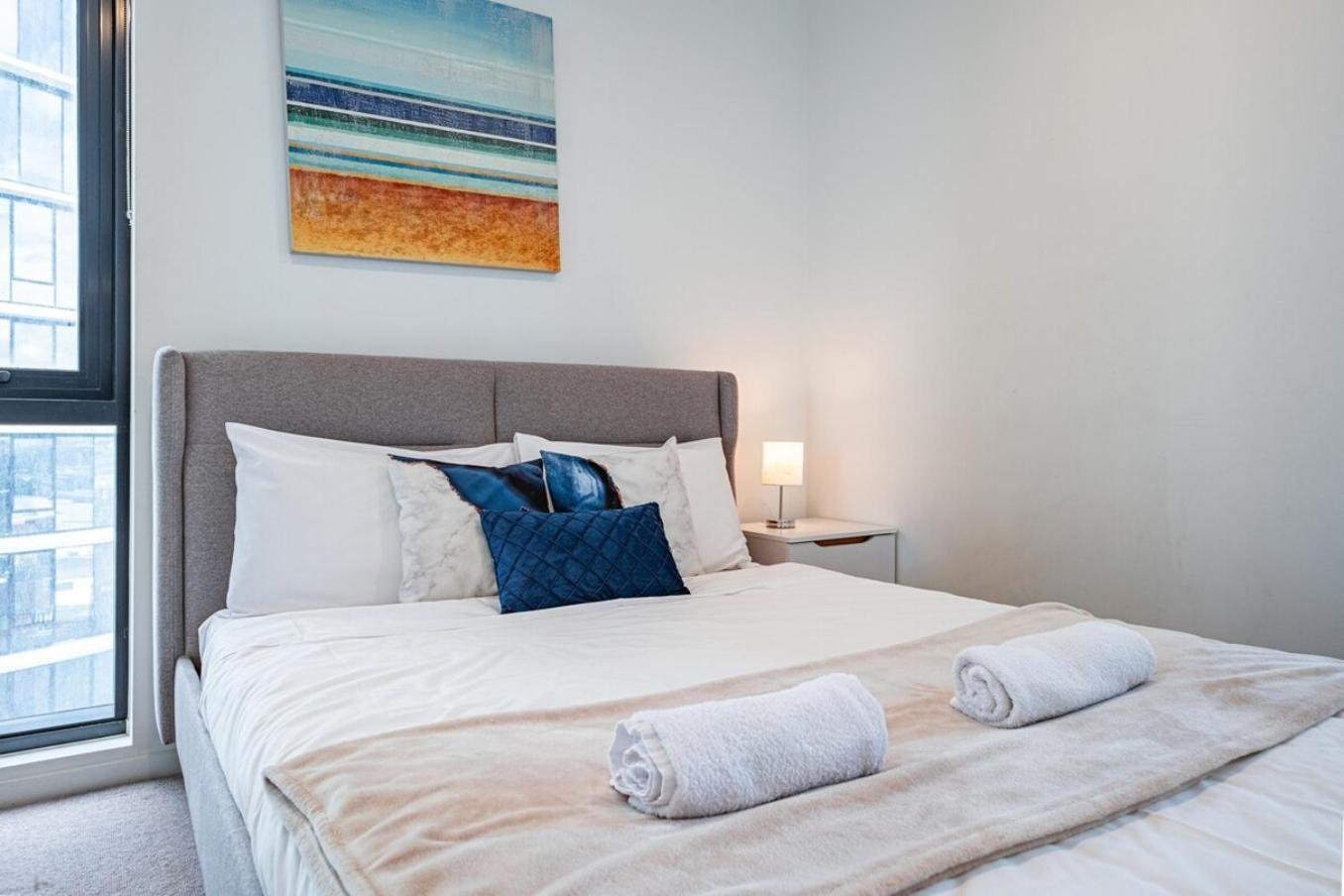 Apartment 3br2ba In Footscarypoolcar Parkwifi Melbourne