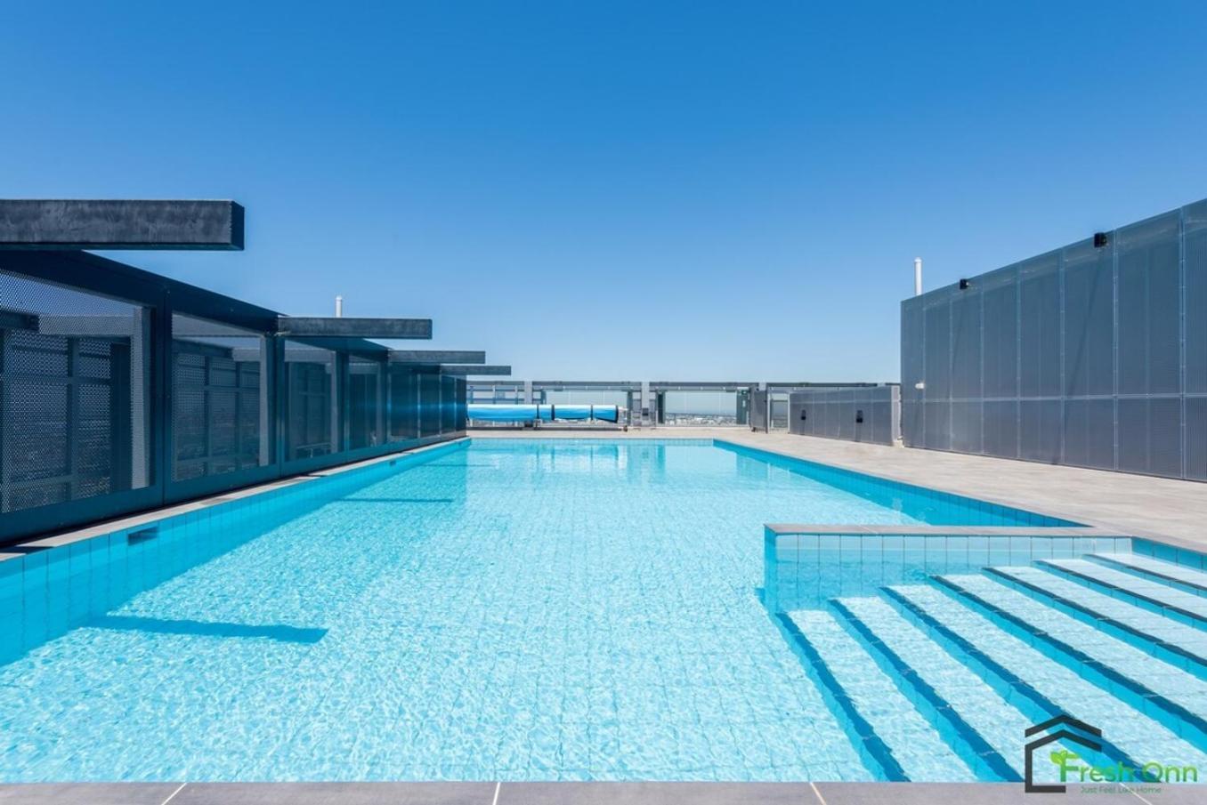 Apartment 3br2ba In Footscarypoolcar Parkwifi Melbourne