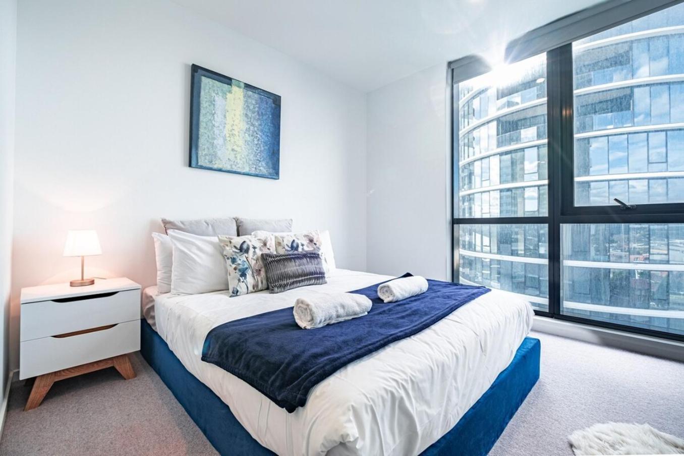 Apartment 3br2ba In Footscarypoolcar Parkwifi *