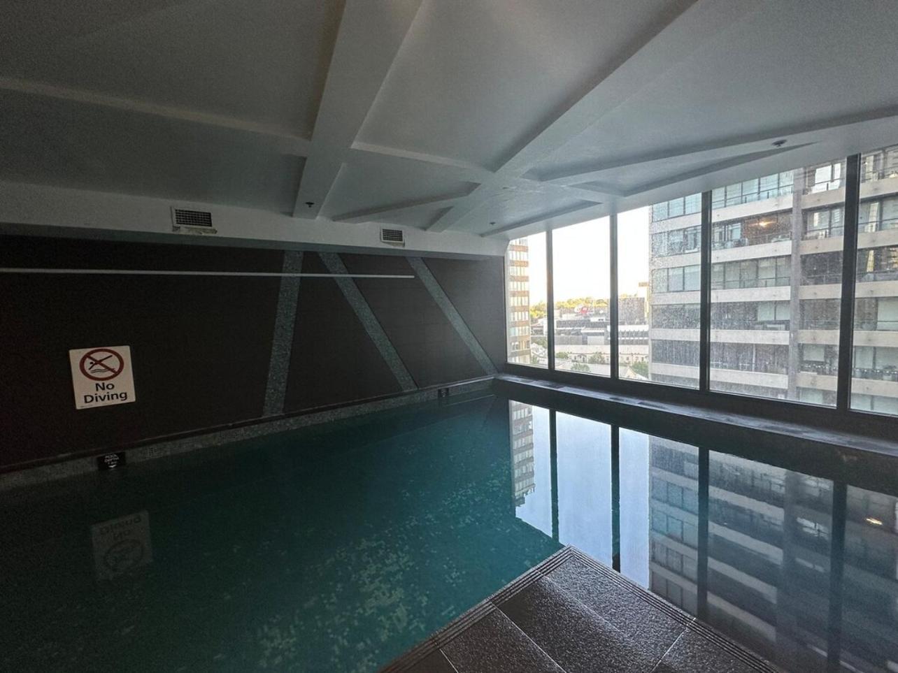 Leisure 2br1ba Southbank Free Parkingpool Apartment *