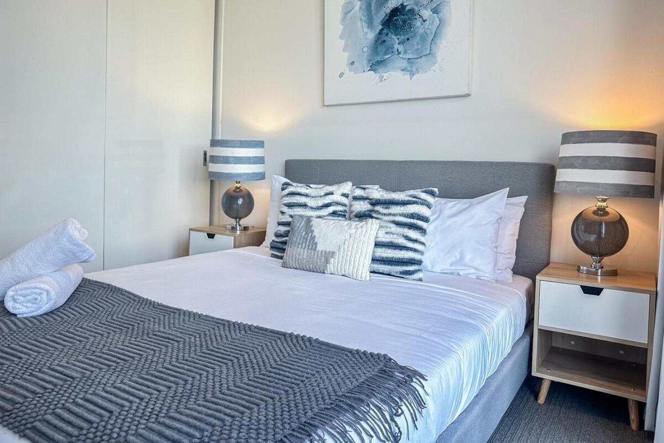 Apartment Leisure 2br1ba Southbank Free Parkingpool