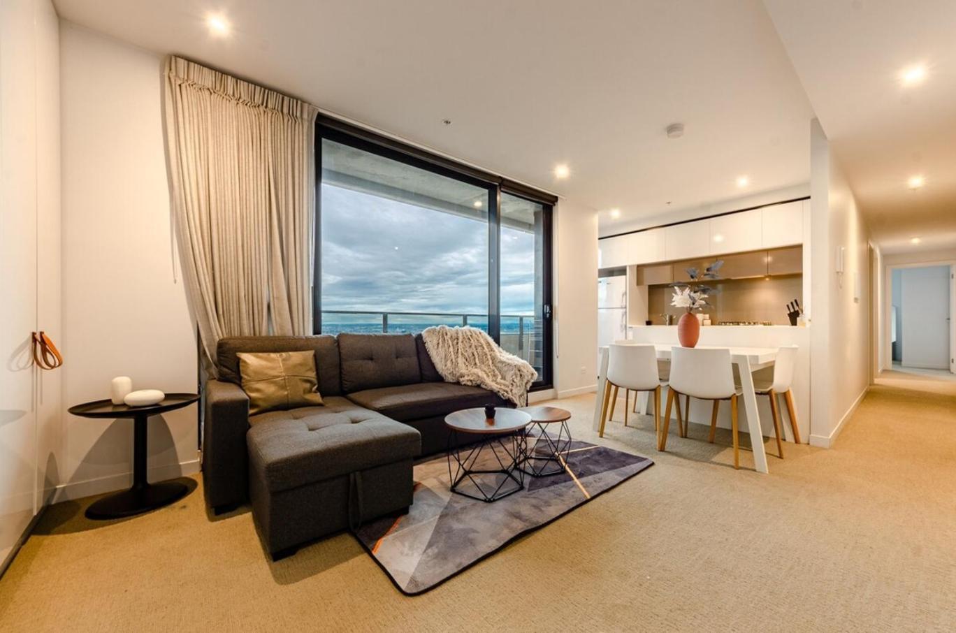 Luxury Living On Floors 3 Bedroom Melbournecbd * Melbourne