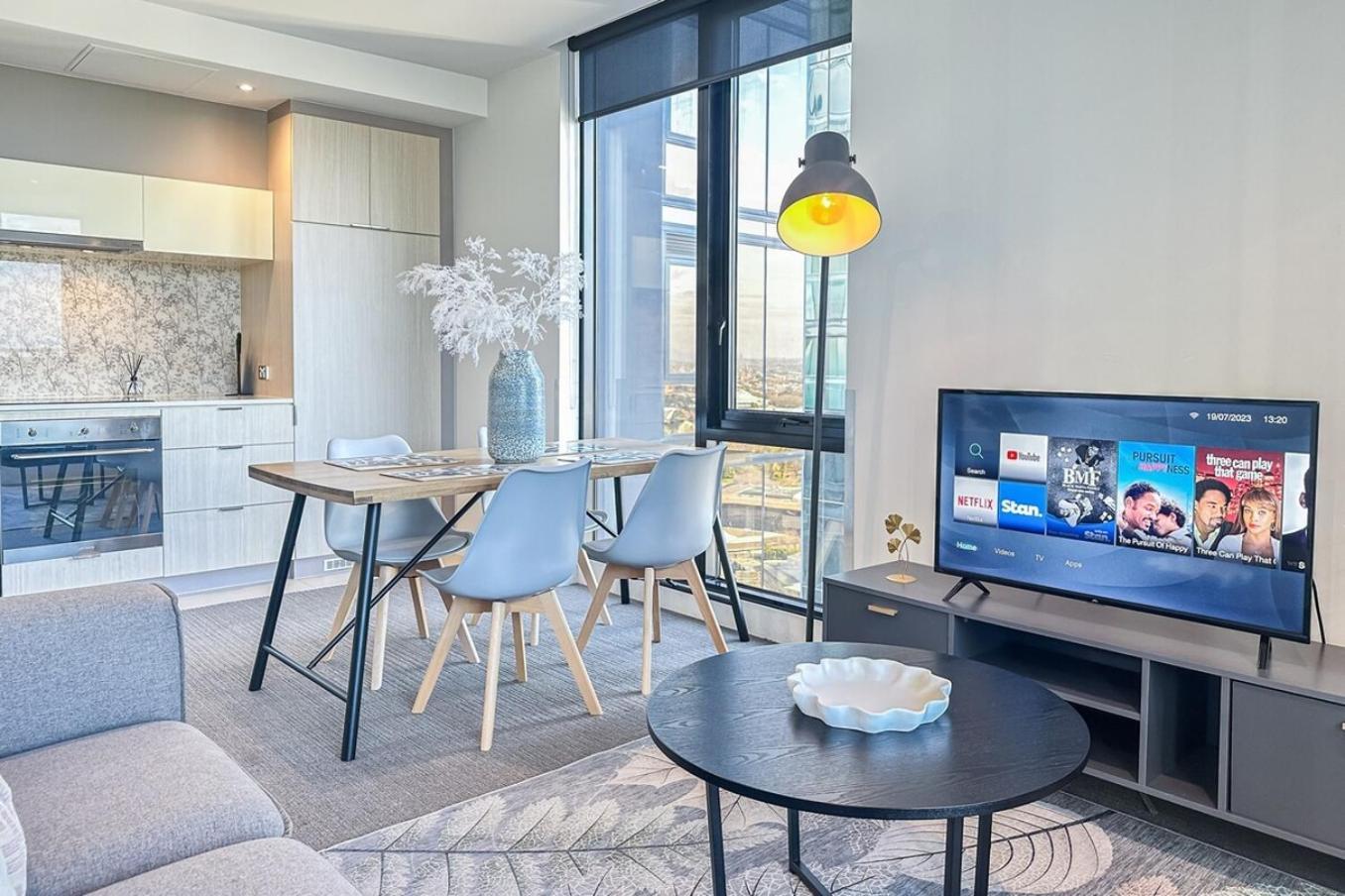Leisure 2br1ba Southbank Free Parkingpool Apartment Melbourne