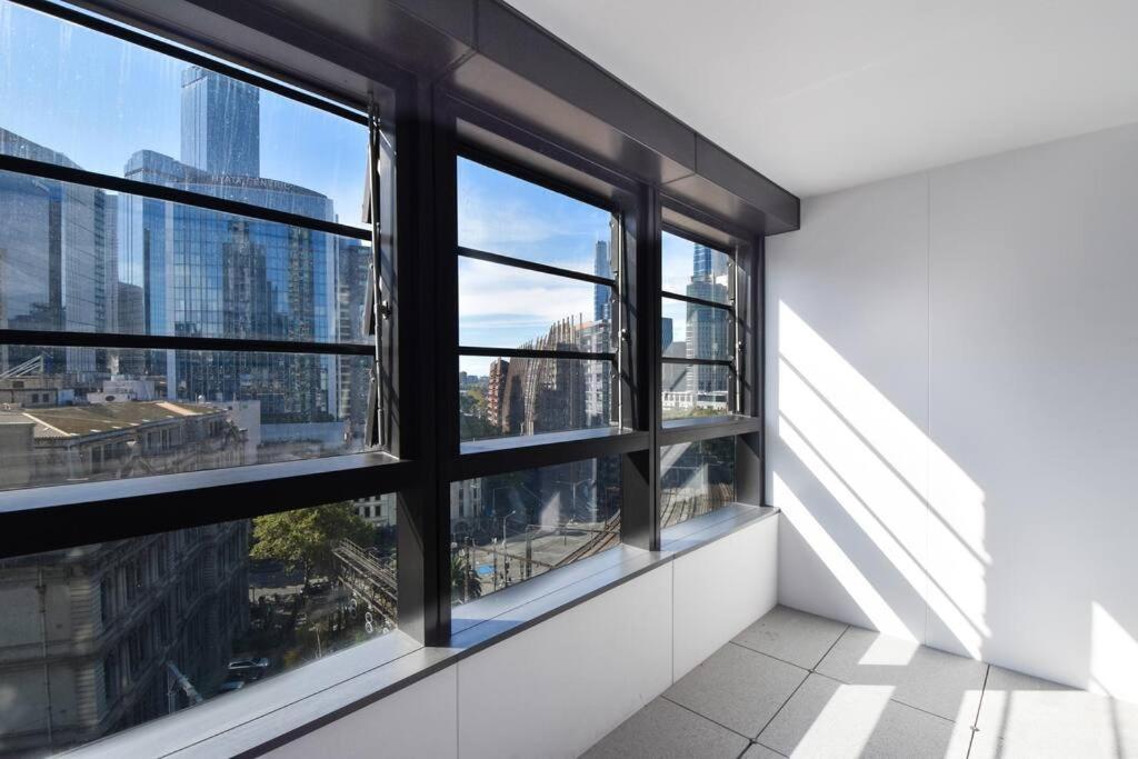 74d Charming 2br Abnb With Modern Touches With Free Parking Apartment