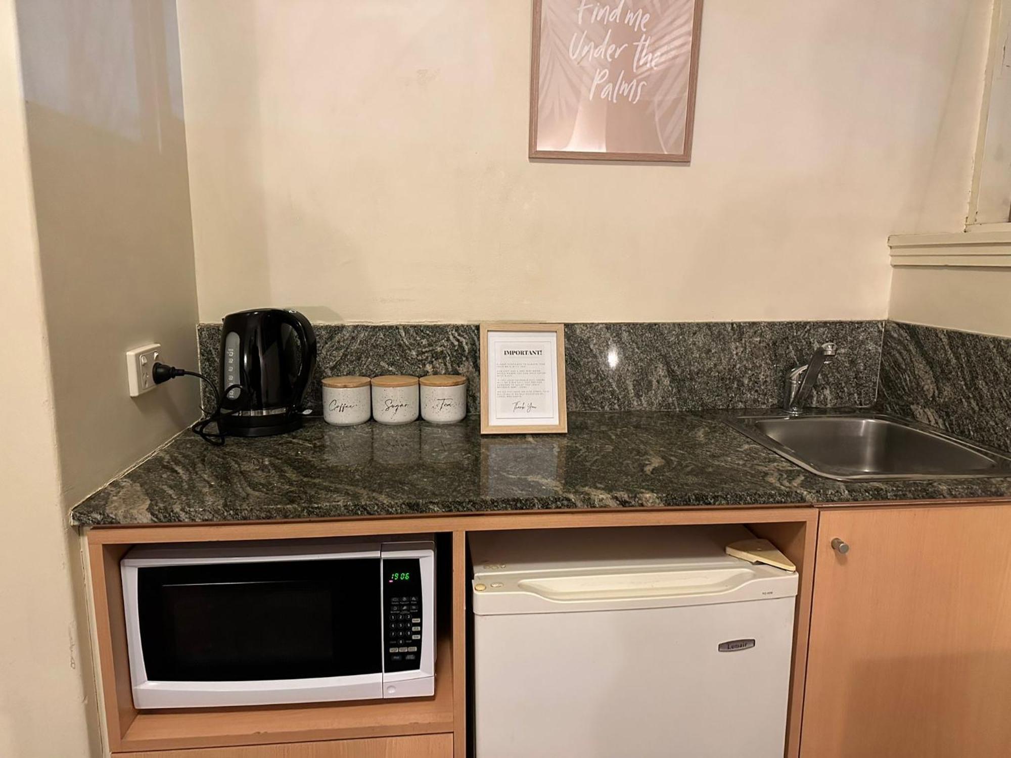 Acland Street Free Parking Apartment Melbourne