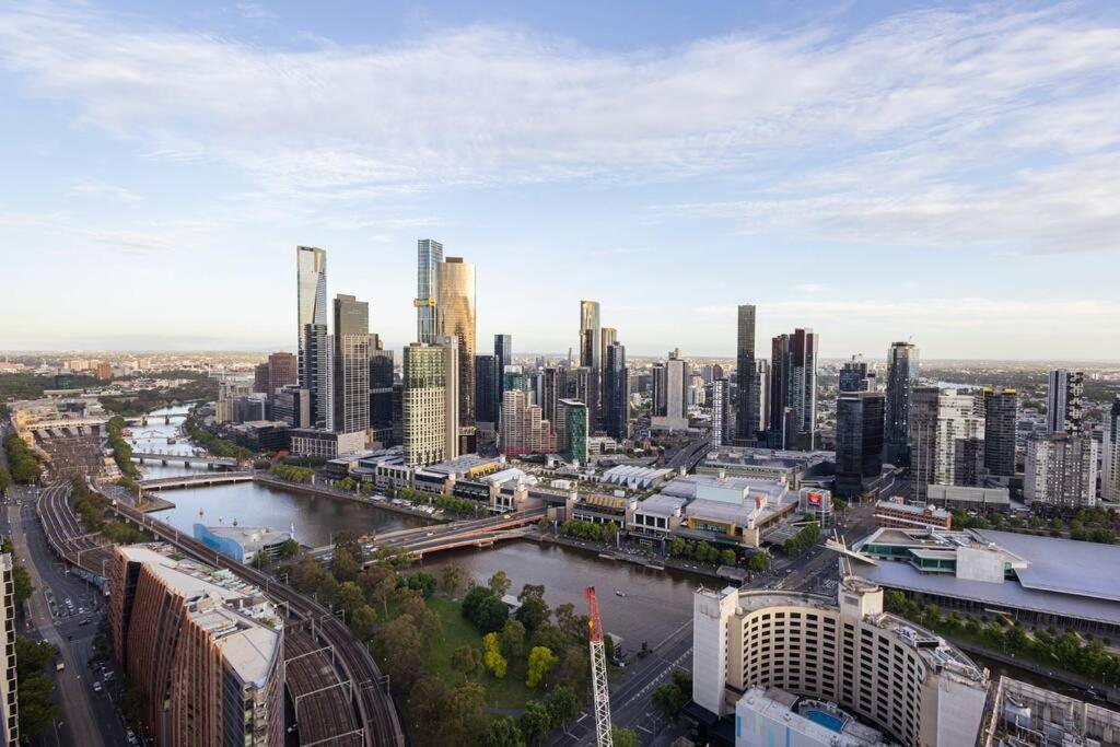 10d Stunning Ocean And Yara River View 2bedroom Abnb With Free Parking Melbourne