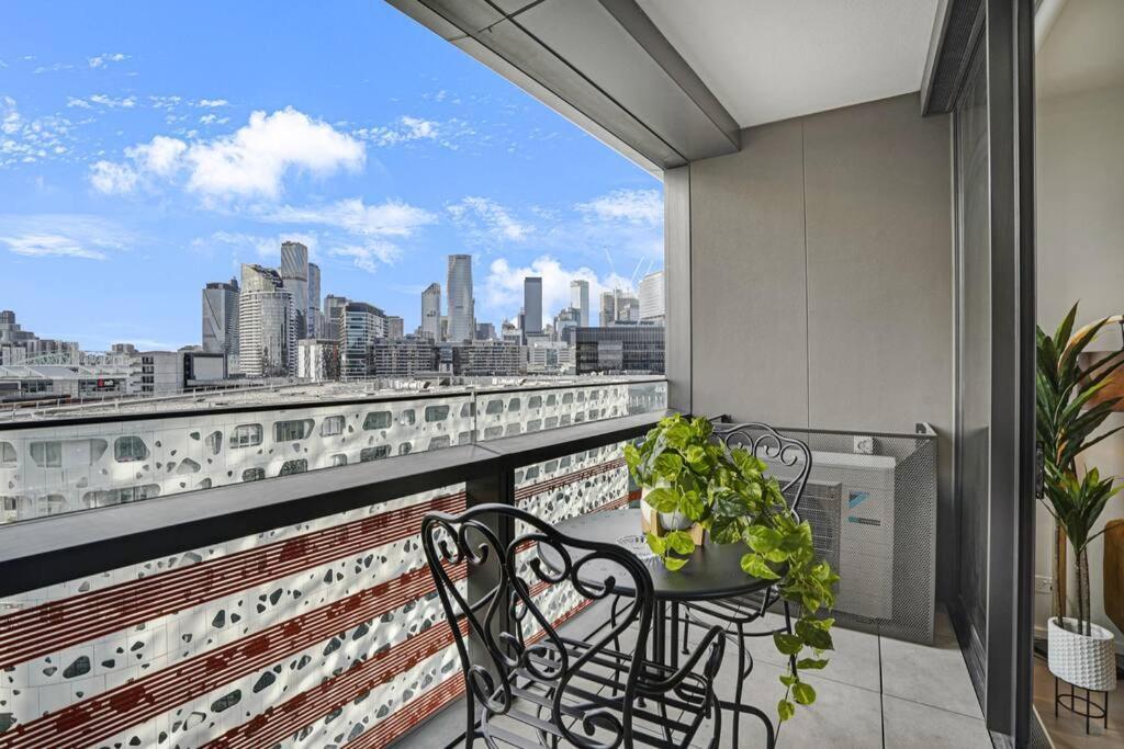 Waterfront 1br Docklands Collinsst Freeparking#8314 *
