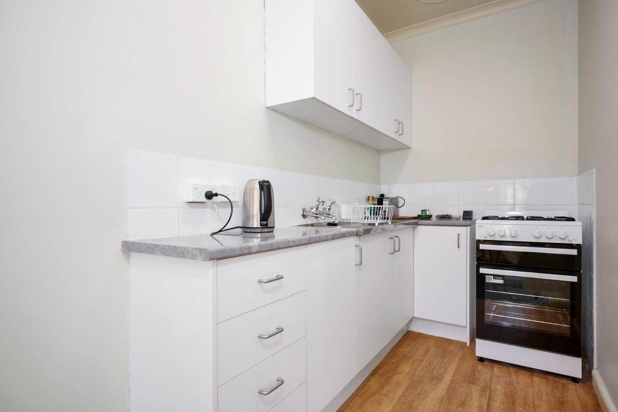Chic 1br Unit In Vibrant Richmond *