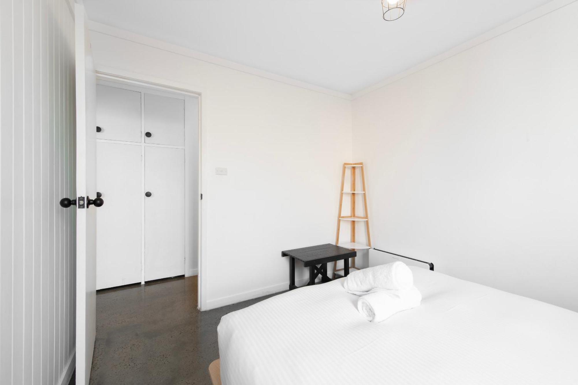 Apartment 2br In Parkville Steps From Royal Park