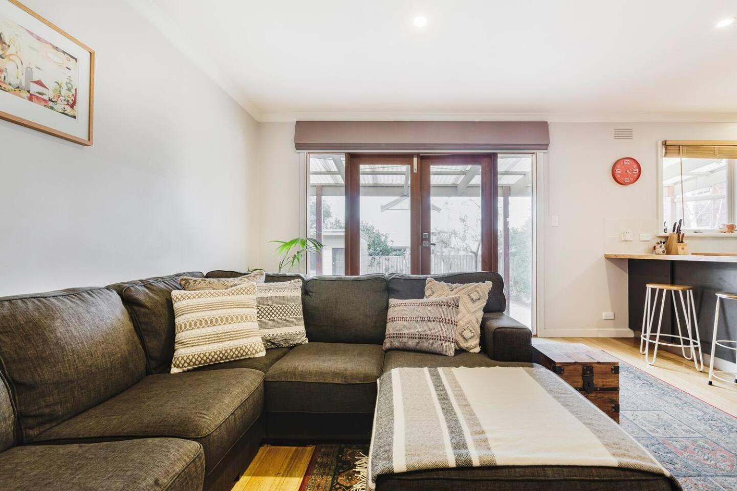 'tangerine Gleam' Cheerful Inner-city Family Abode Apartment *