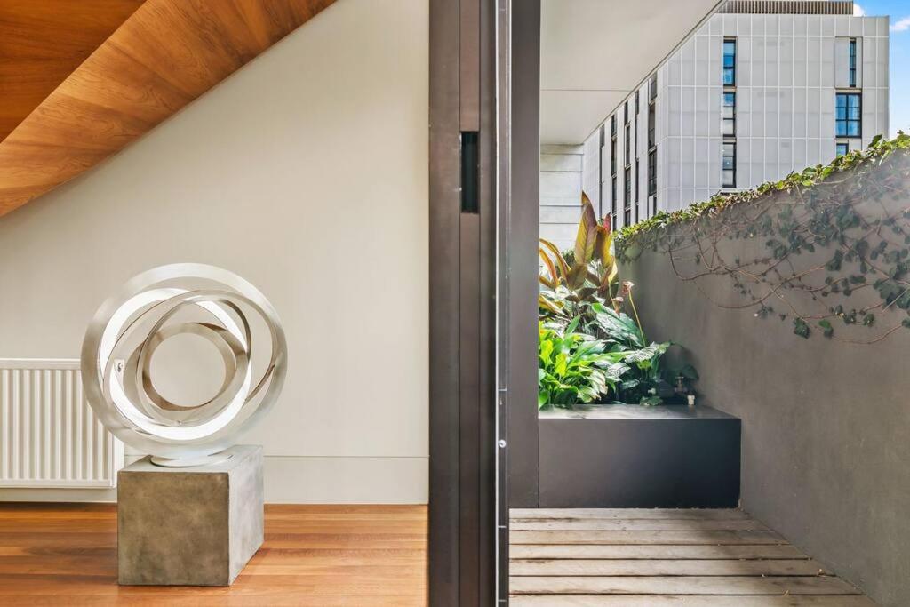 Truly Tremendous 4br Tivoli Rd South Yarra * Melbourne