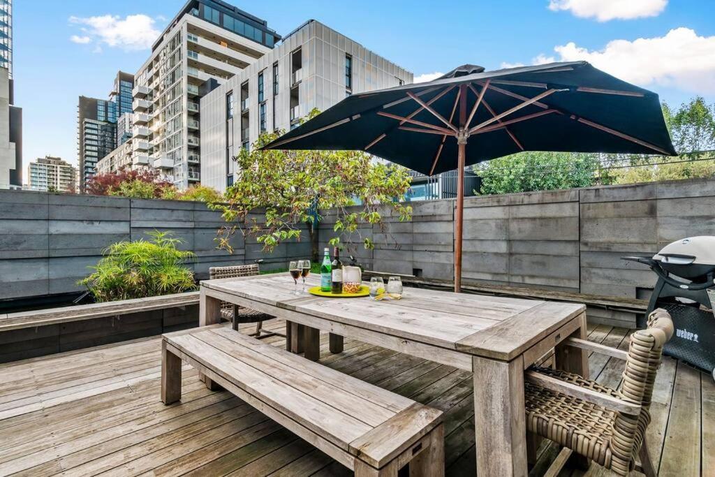 Truly Tremendous 4br Tivoli Rd South Yarra *