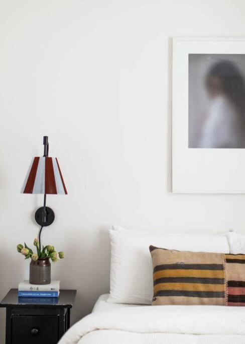 The Artist Retreat 2br 4mins From Mcg