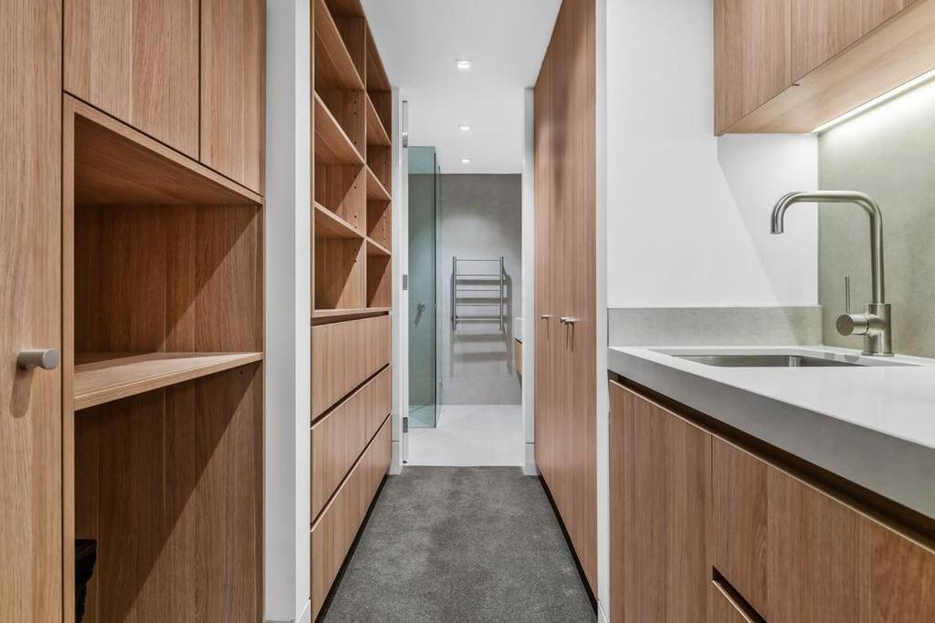 Truly Tremendous 4br Tivoli Rd South Yarra Holiday home