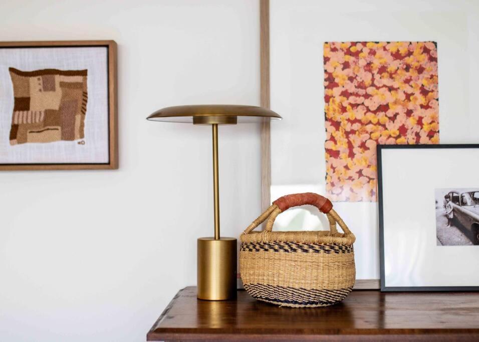 Holiday home The Artist Retreat 2br 4mins From Mcg *