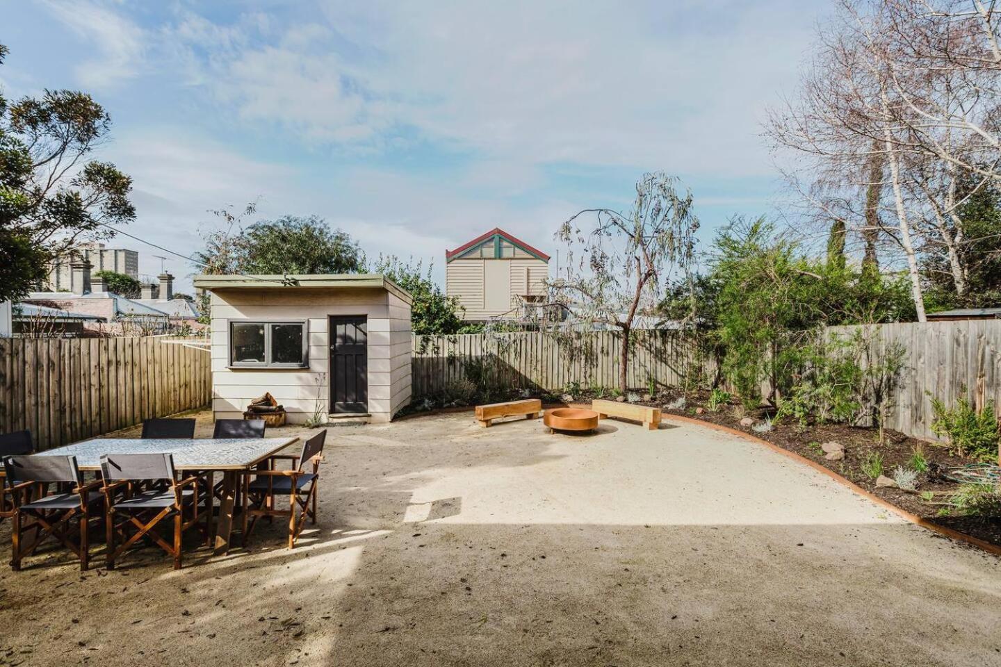 'tangerine Gleam' Cheerful Inner-city Family Abode Apartment Melbourne