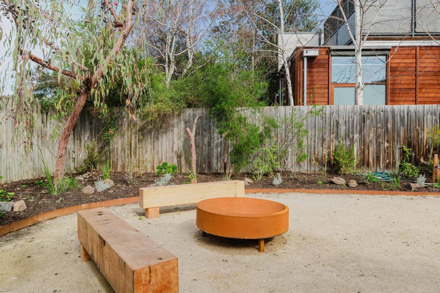 'tangerine Gleam' Cheerful Inner-city Family Abode Melbourne