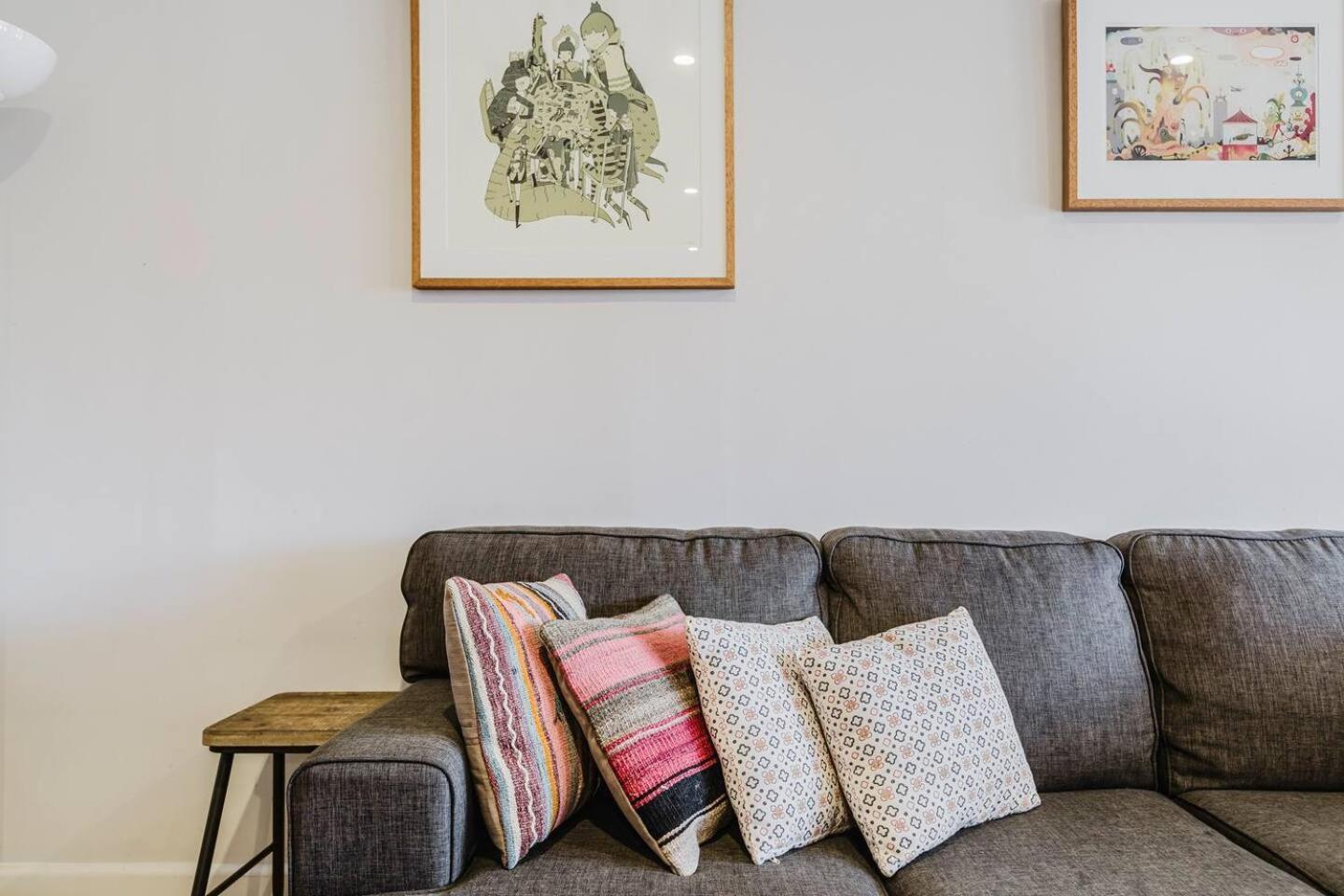 Apartment 'tangerine Gleam' Cheerful Inner-city Family Abode Melbourne