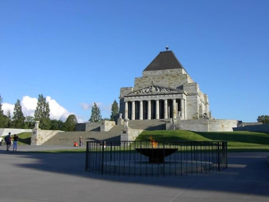 Renovated Brilliance In Bayside Park * Melbourne