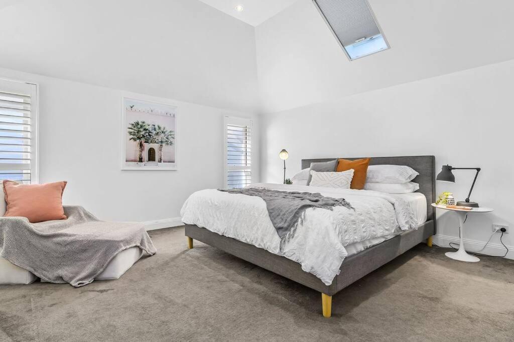 Holiday home Renovated Brilliance In Bayside Park