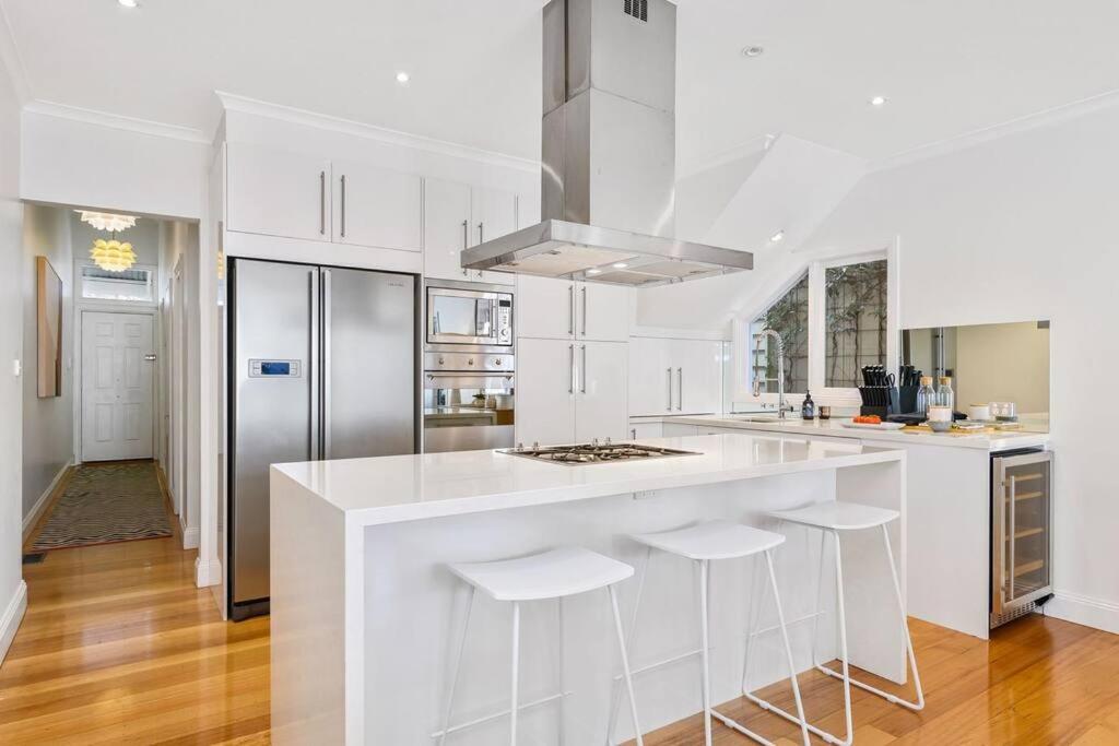 Renovated Brilliance In Bayside Park Holiday home *