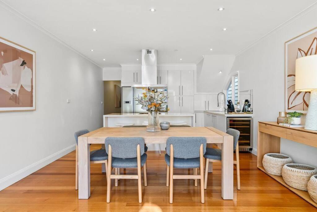Renovated Brilliance In Bayside Park Holiday home