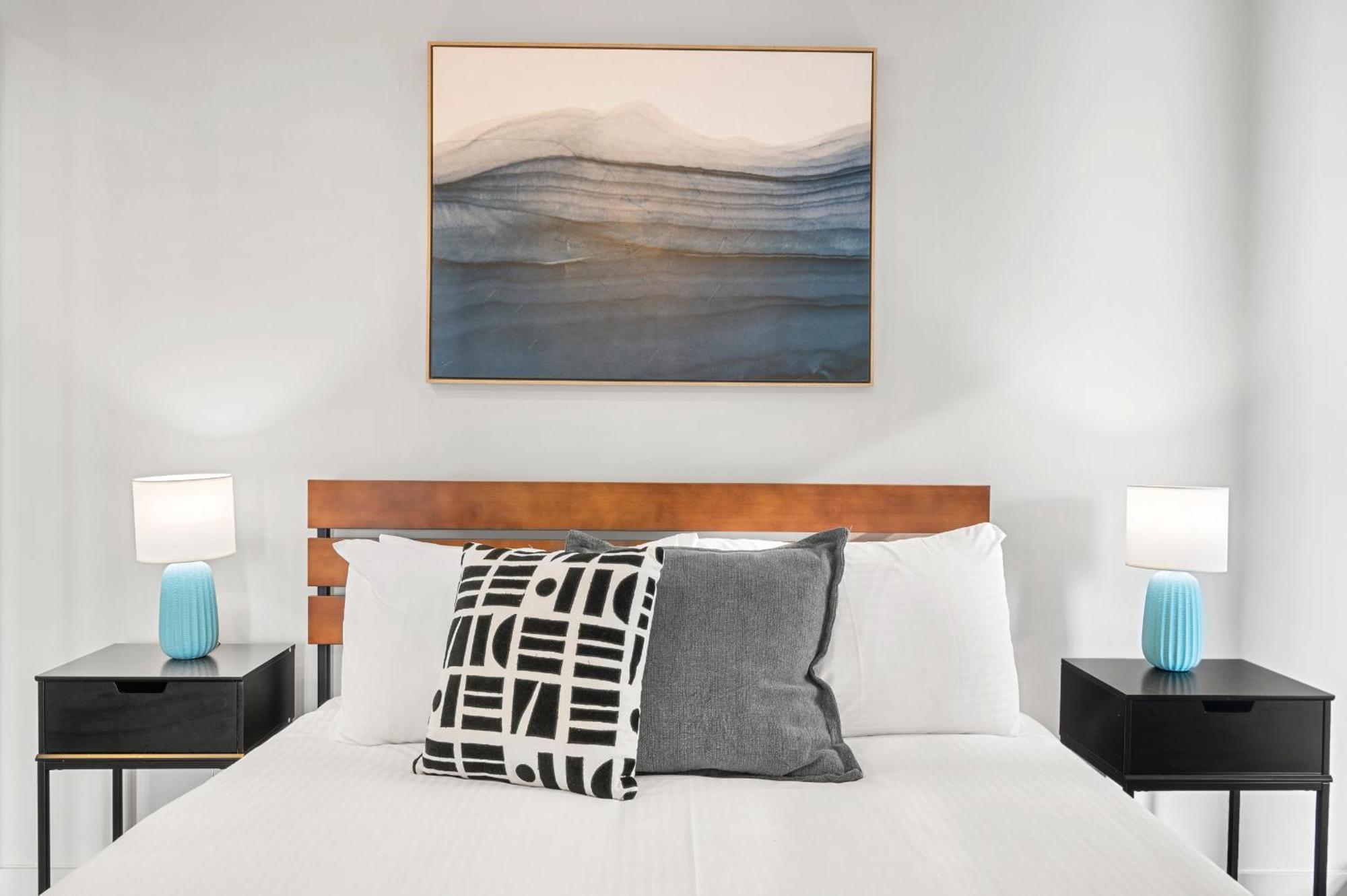 Apartment Marvel Stadium With Rooftop Pool And Free Parking Melbourne
