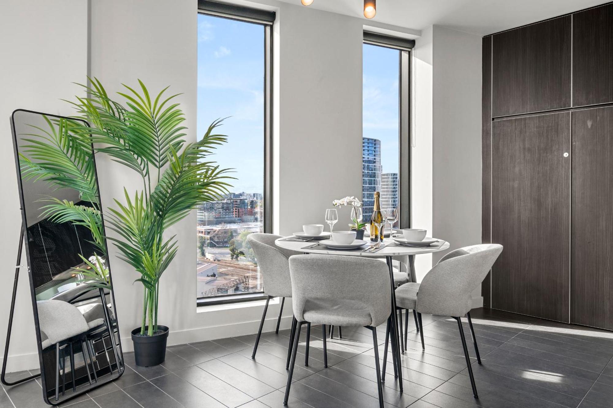 Marvel Stadium With Rooftop Pool And Free Parking Apartment Melbourne