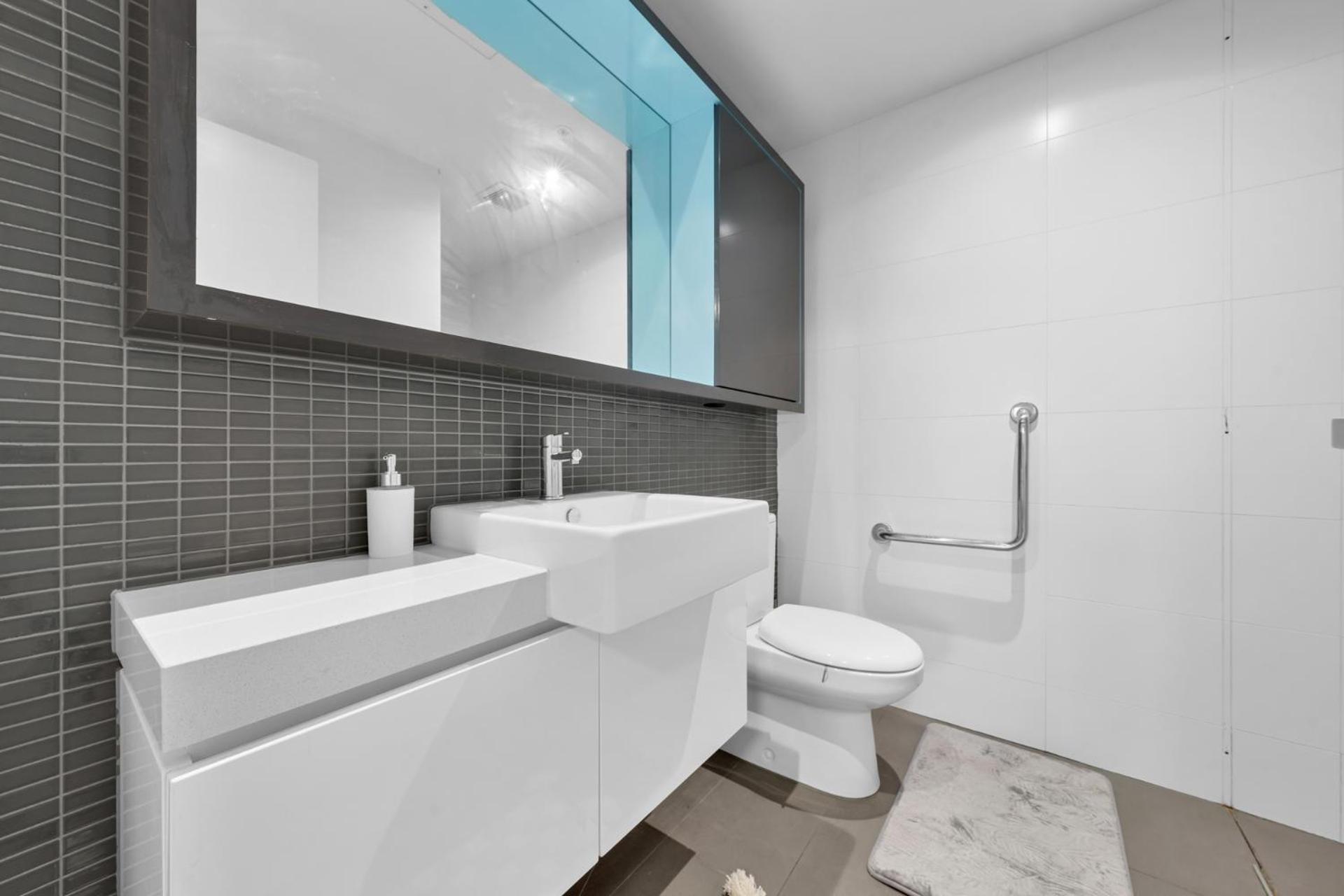 Apartment Parkview In Parkville Melbourne