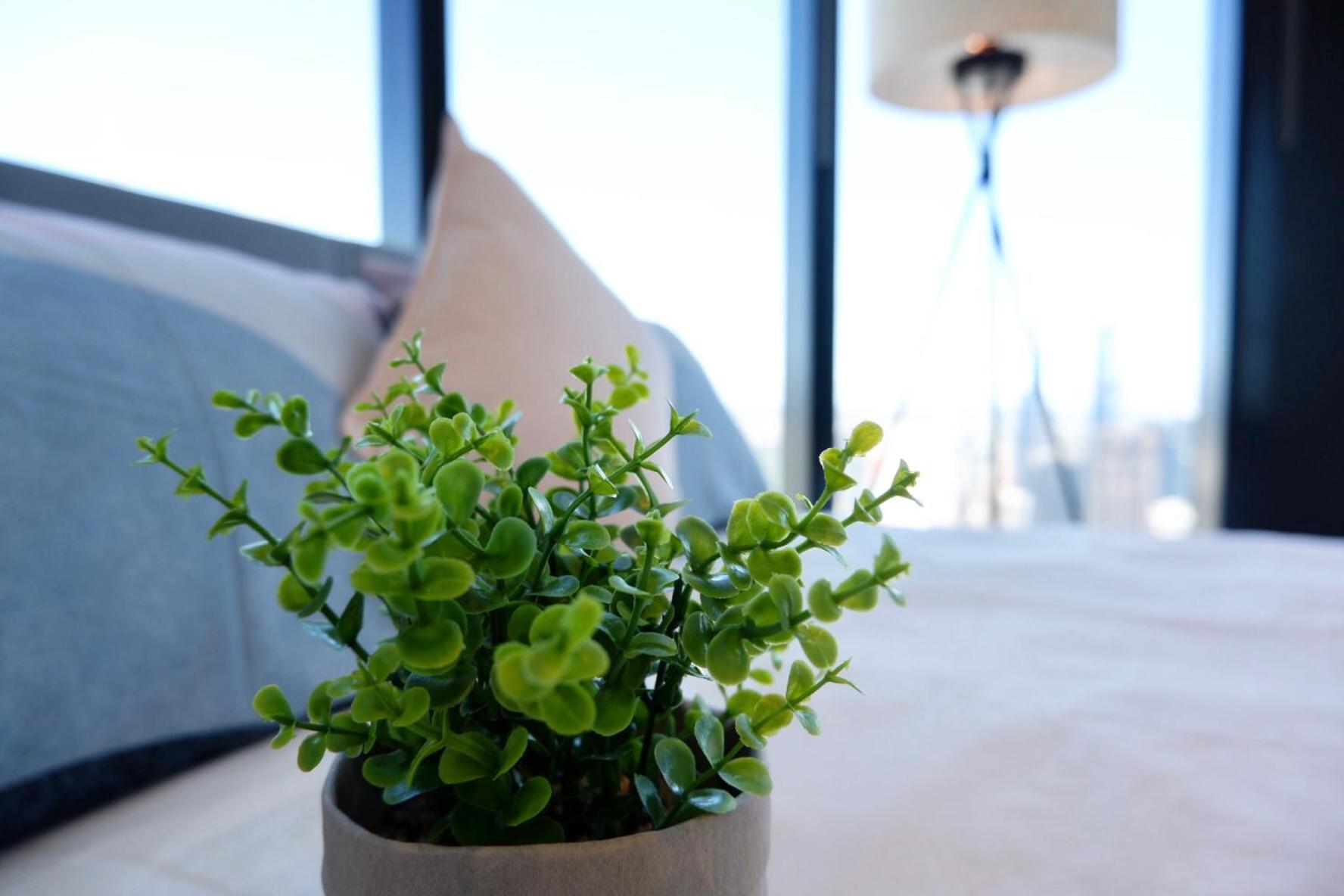 #3205 Sky High Retreat Luxurious 3-bedroom With Pool, Gym, Spa & Carpark * Melbourne