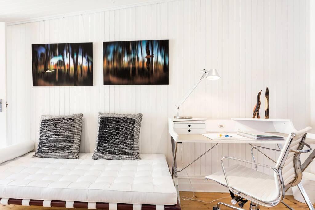 Holiday home Park Victorian House With Style And Art Gallery Melbourne