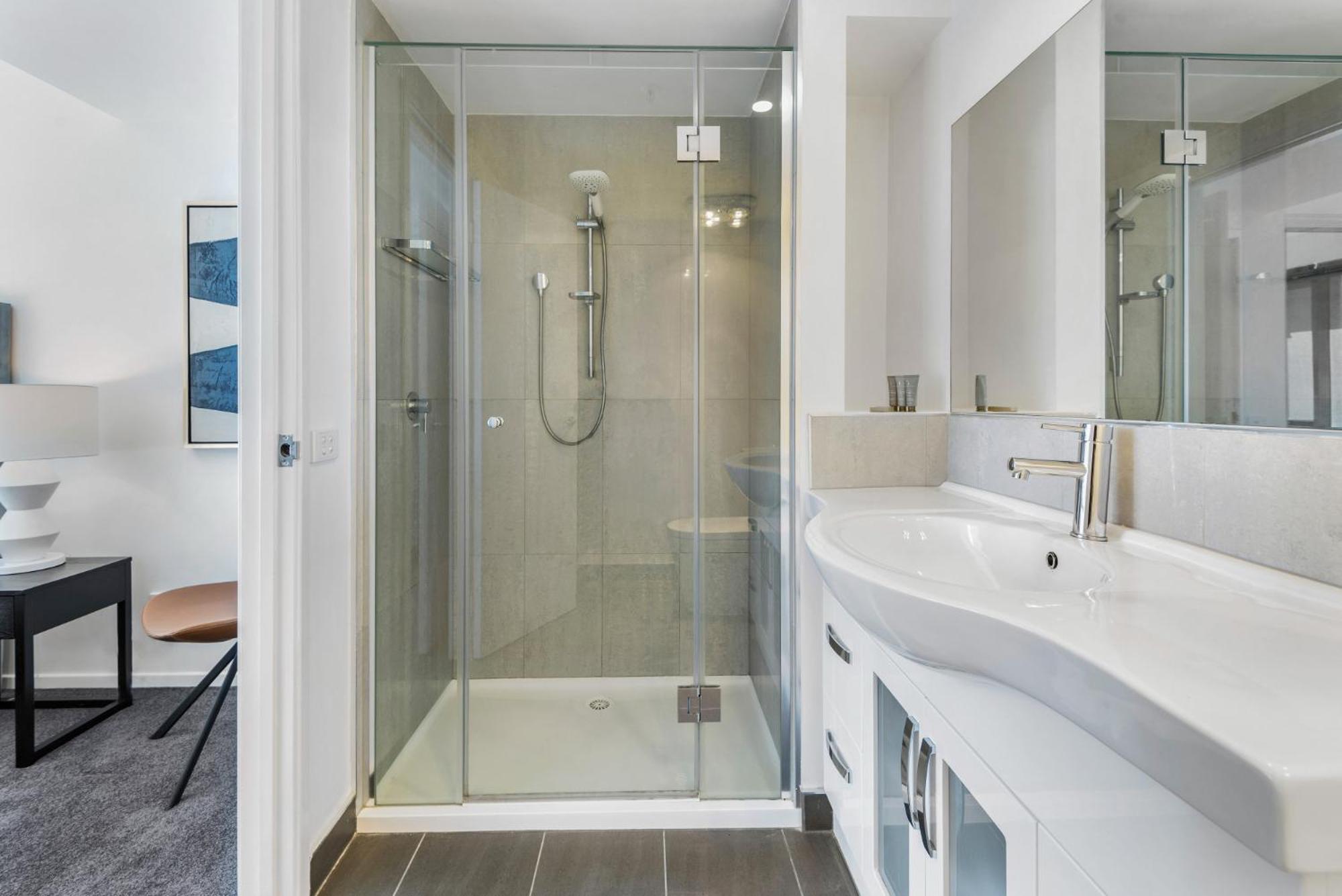 Gorgeous 3-bed In Melbourne's East End *