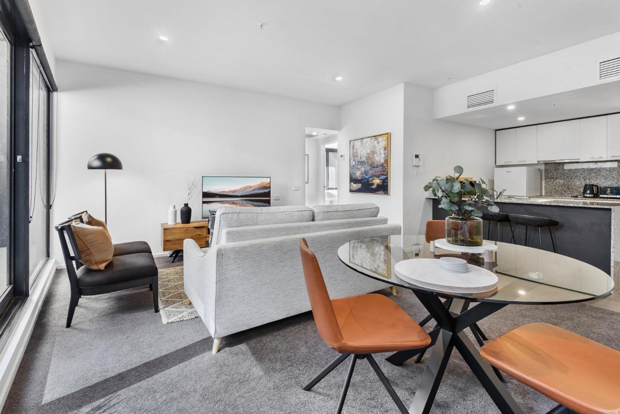 Gorgeous 3-bed In Melbourne's East End * Melbourne