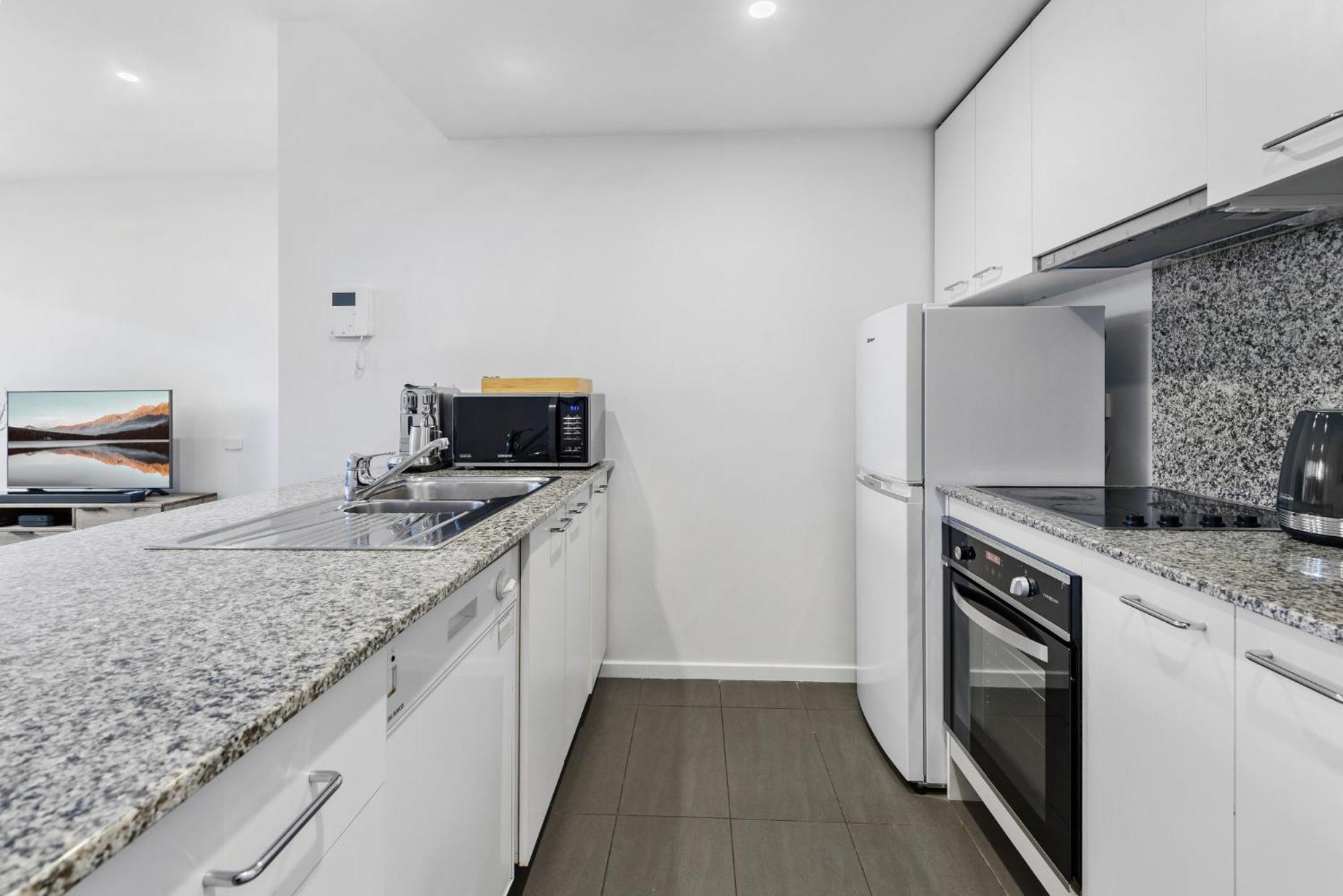 Gorgeous 3-bed In Melbourne's East End