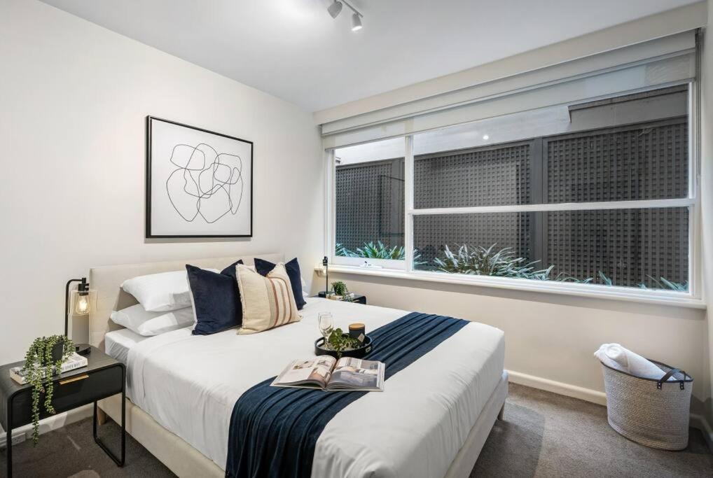 Urban Oasis In Toorak Apartment Melbourne