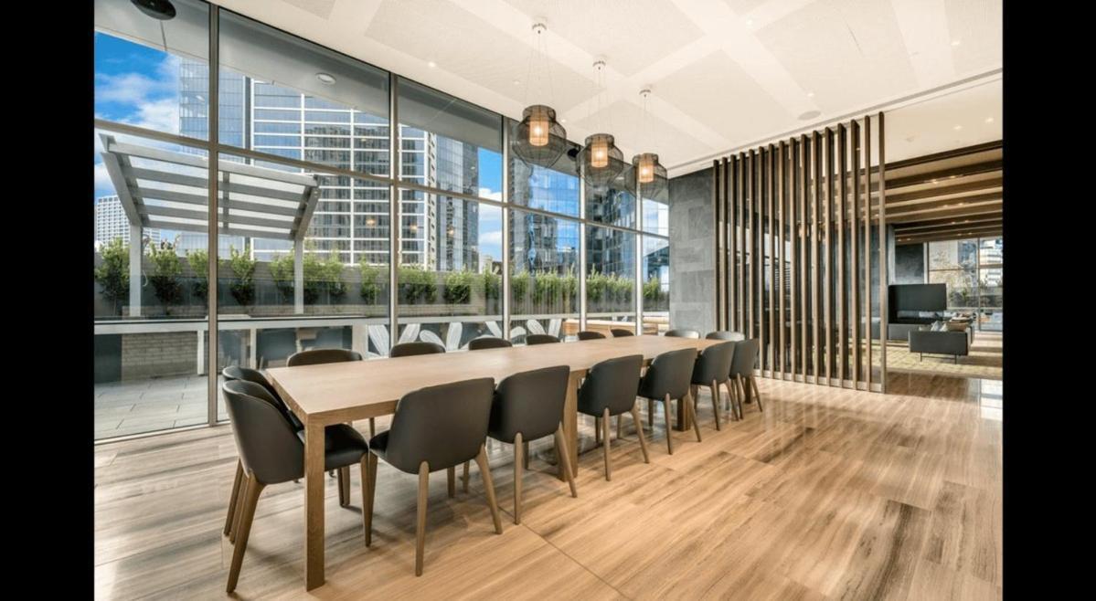 Apartment Prima Tower Level 33 With Balcony *