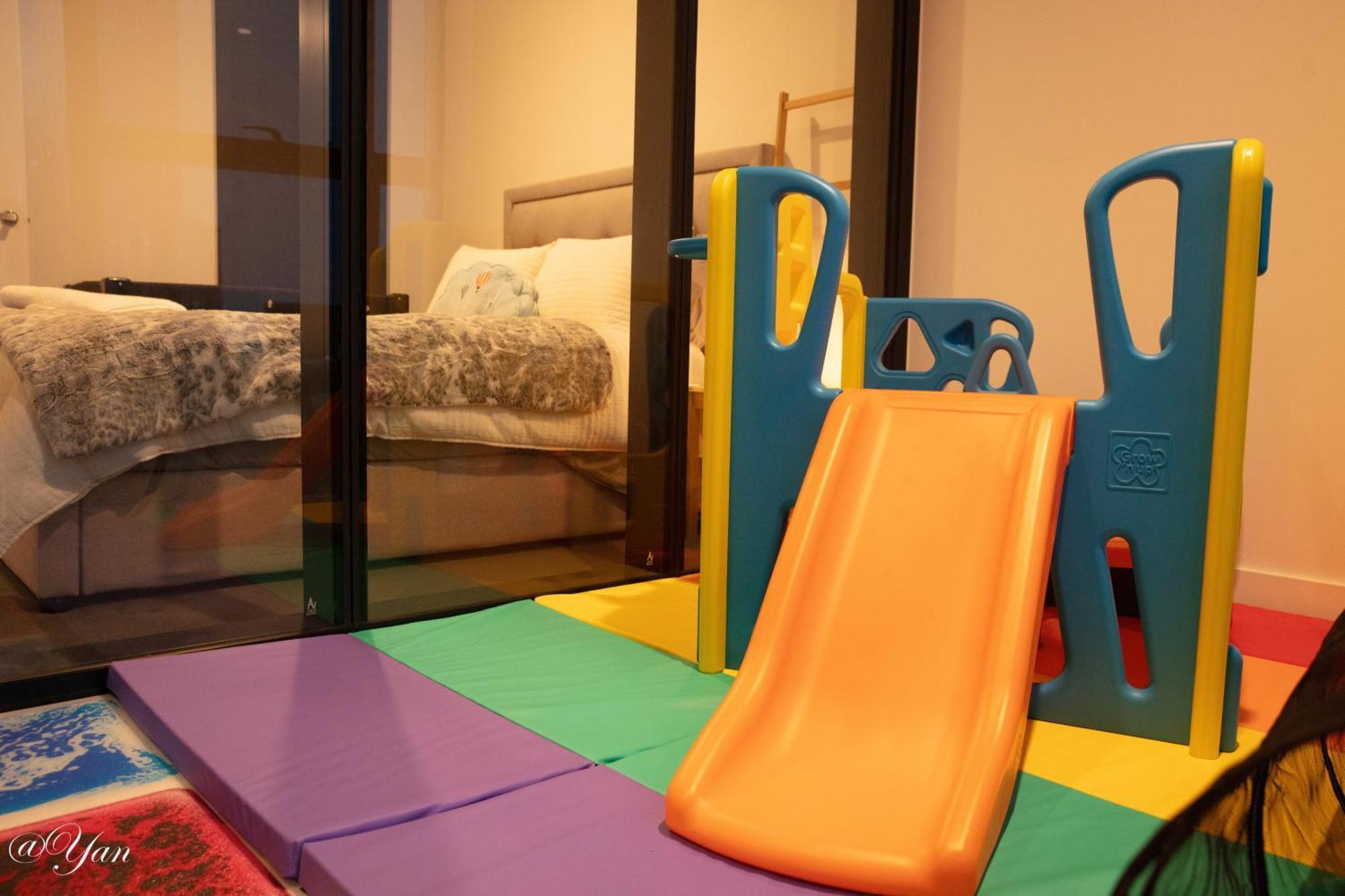 New Year Fireworks & Kids Corner Apartment