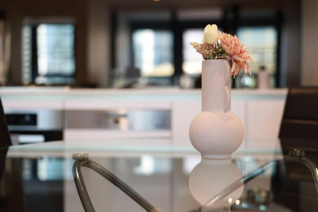 54d Charming Abnb-style In The Heart Of With Free Parking *