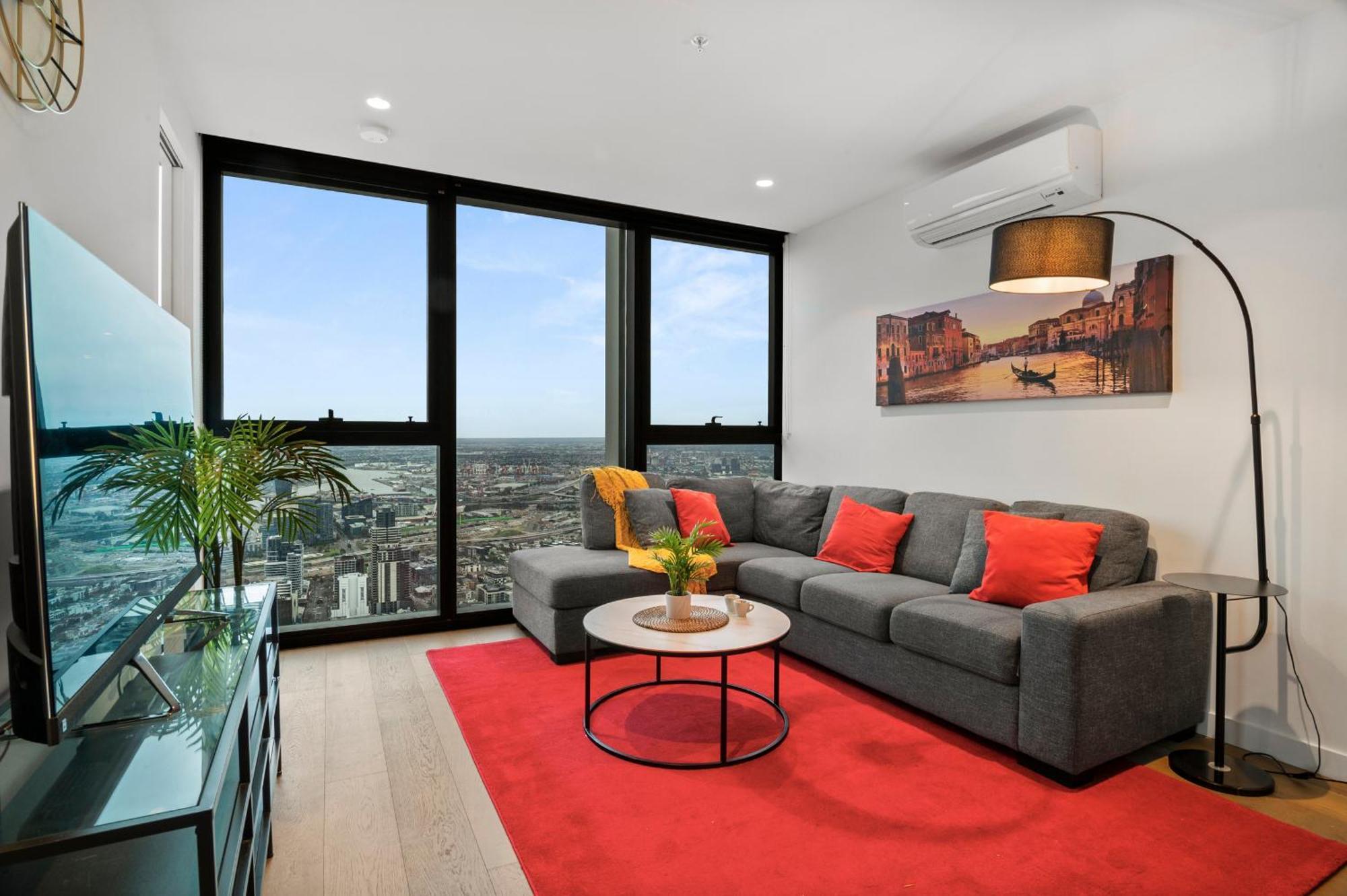 Apartment Gorgeous Views 71st Floor 3br With Pool And Gym