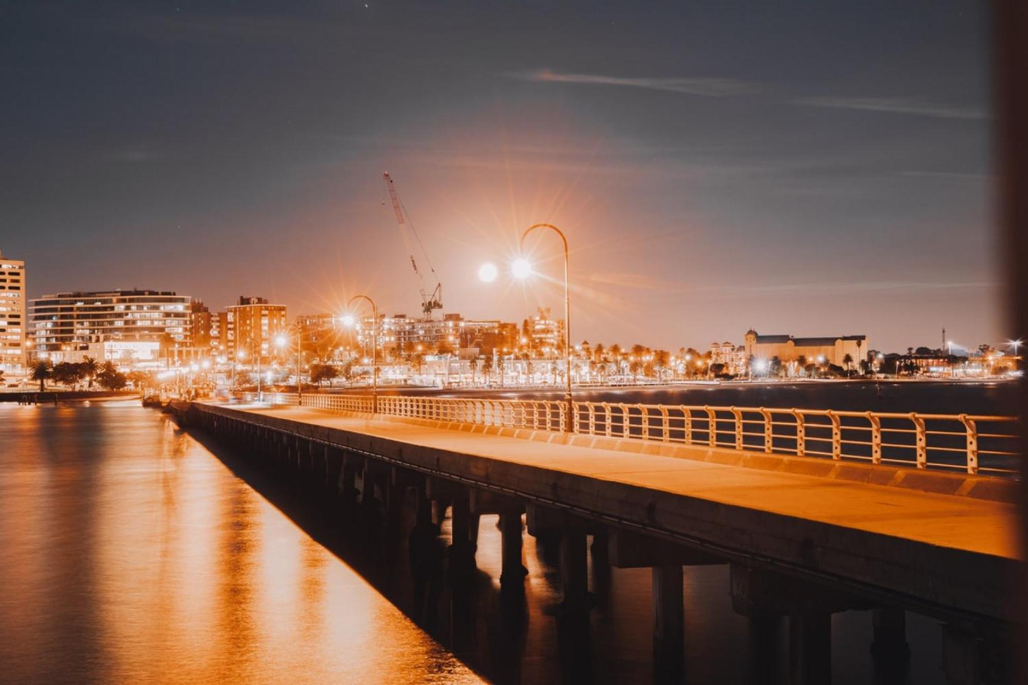 Tranquil Urban Escape In St Kilda Melbourne