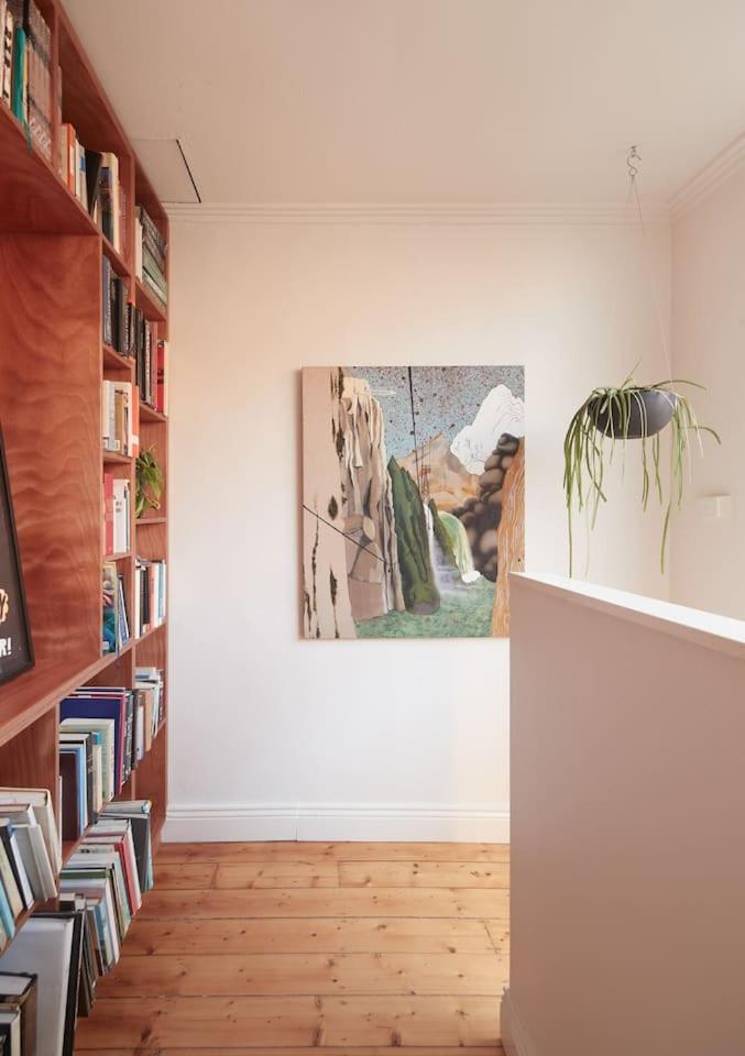 The Retro Soul - Cosy Cbd Refuge For Creative Minds Melbourne