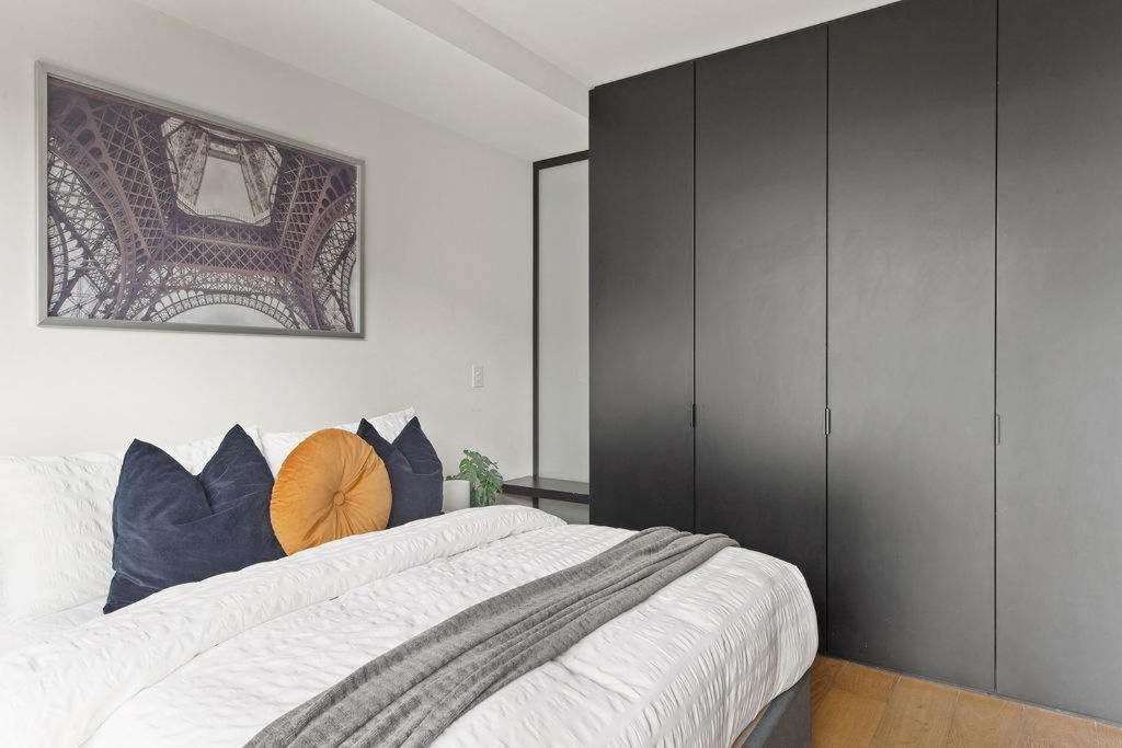 Apartment A Modern & Spacious 2br Near Uni *