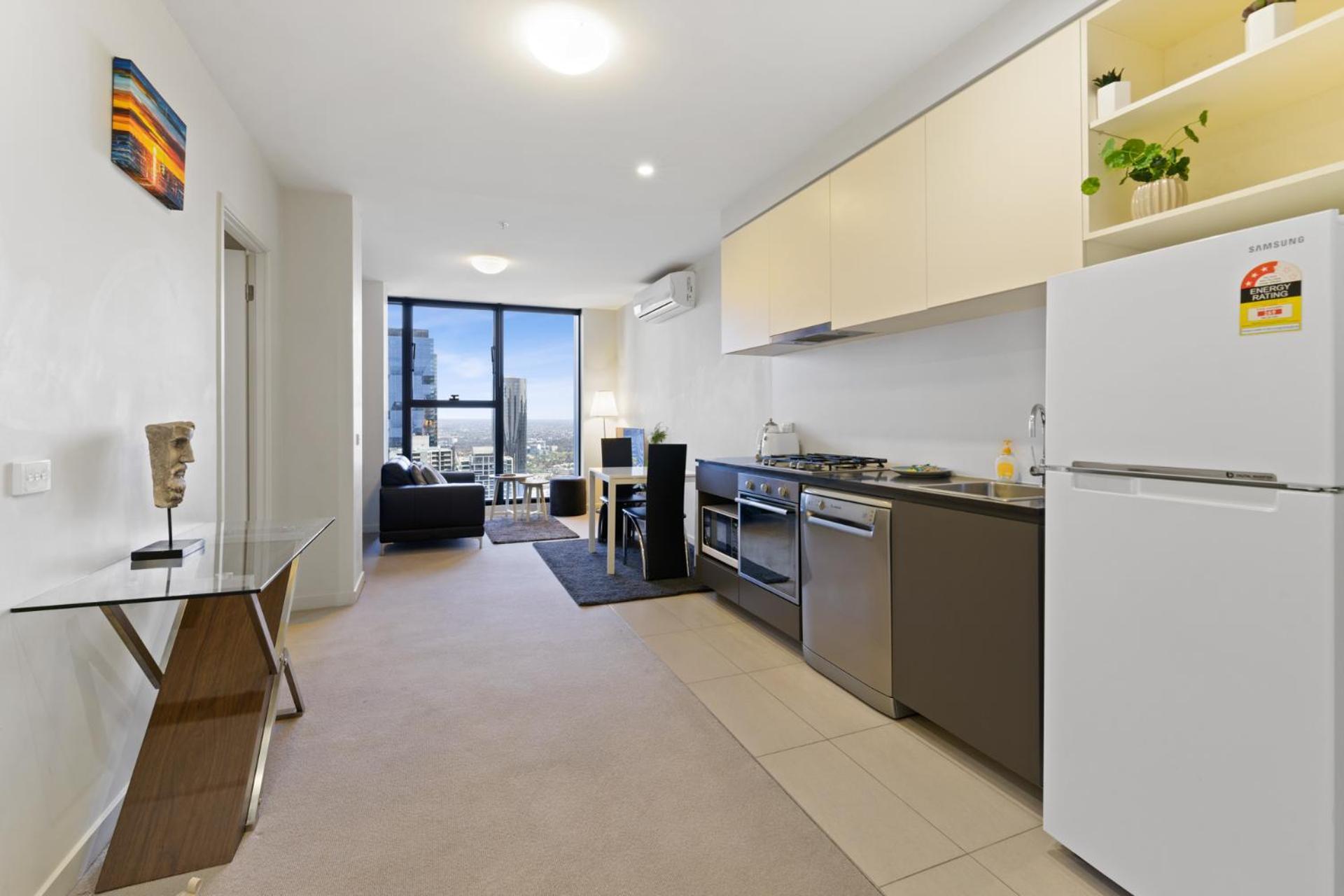 Apartment Rest Collection Studio With Parking On Collins *