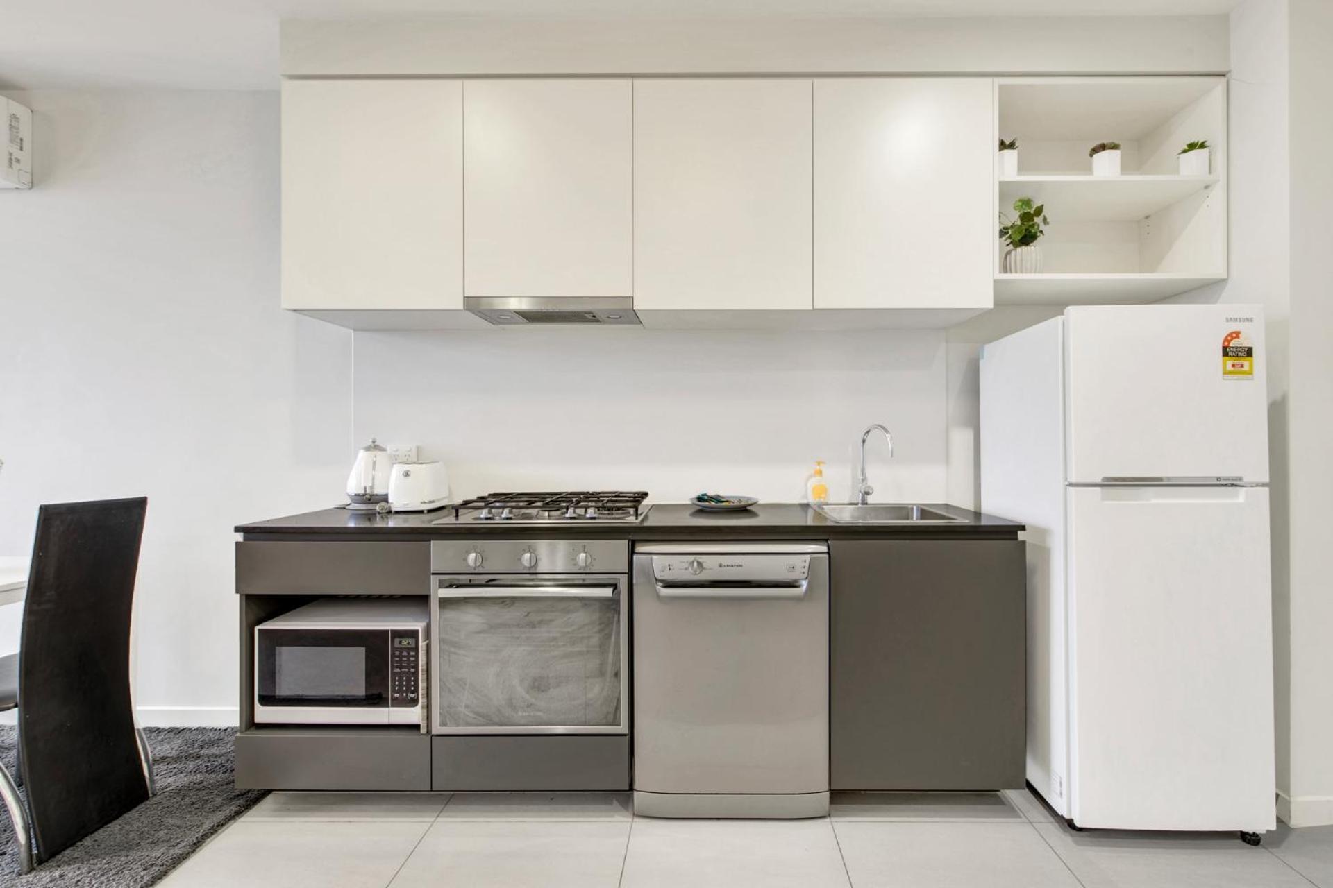 Rest Collection Studio With Parking On Collins Apartment Melbourne