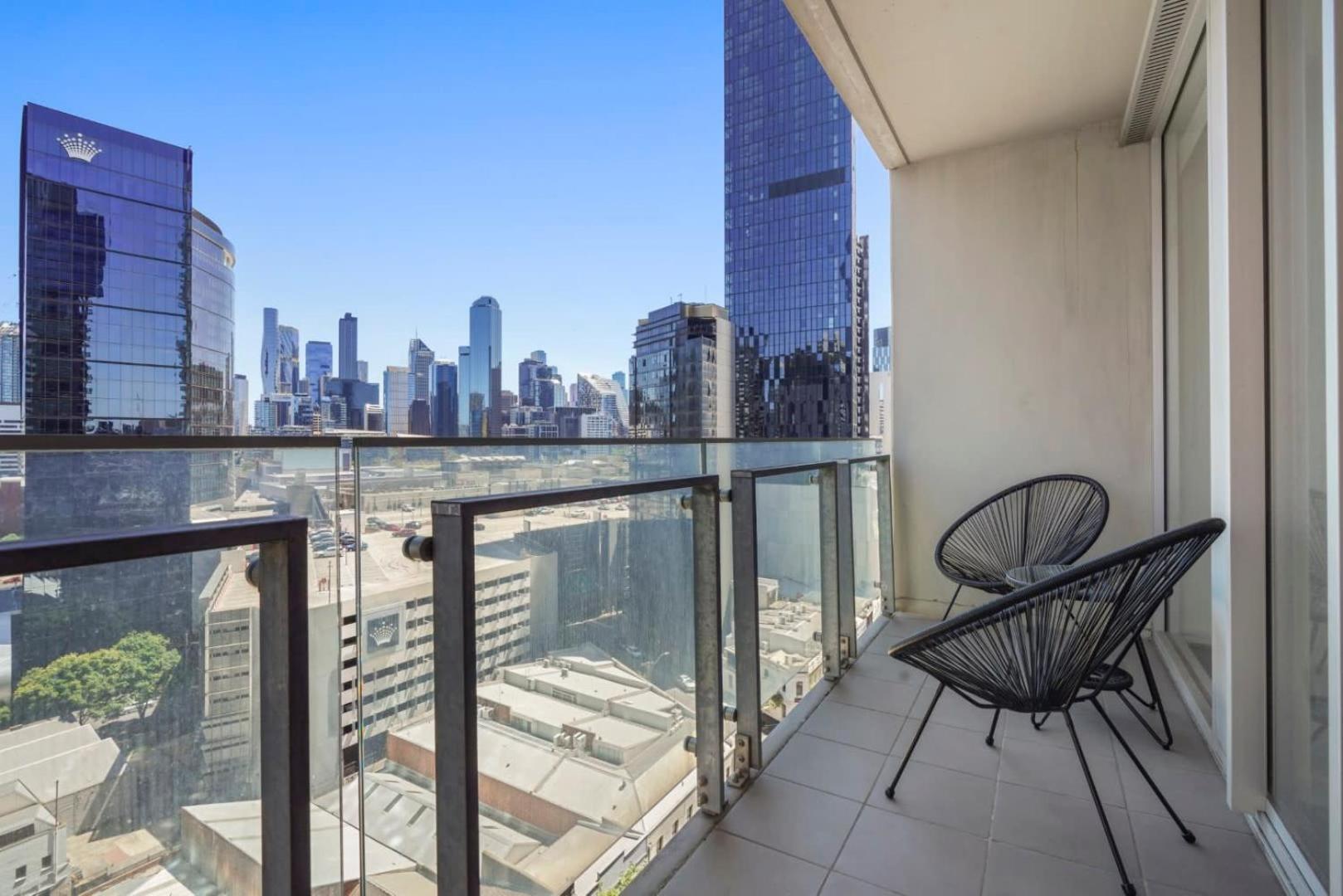 Apartment Exquisite Sky In Southbank Melbourne